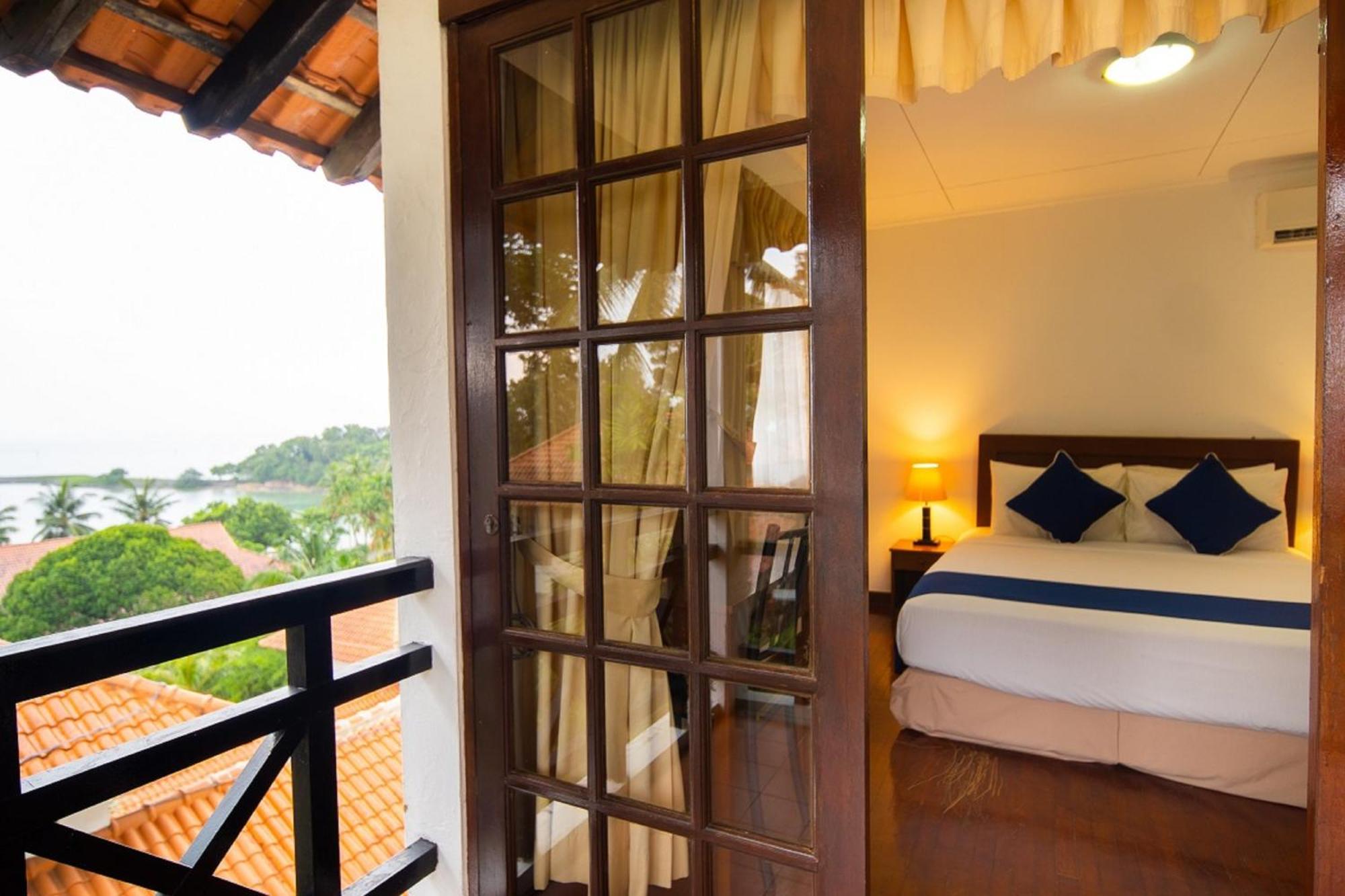 Hotel Nongsa Point Marina Esterno foto